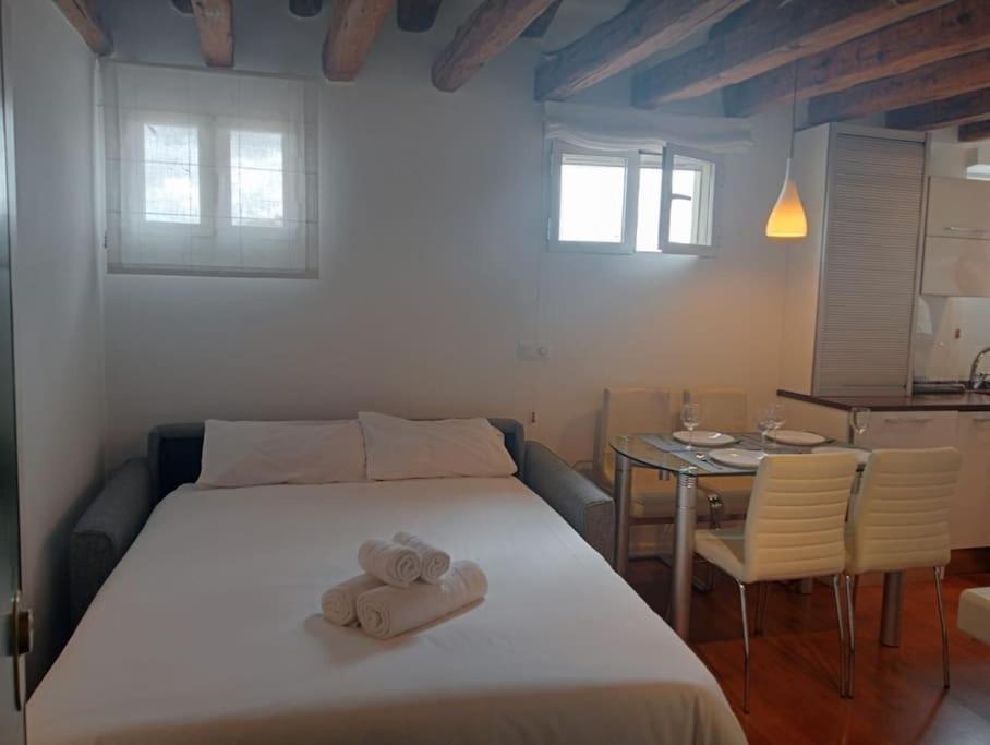 Emblematic Flat In Madrid Central - Arenal Extérieur photo