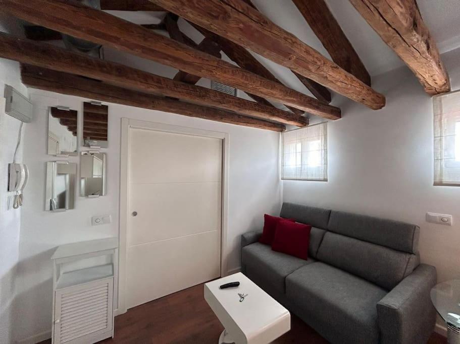 Emblematic Flat In Madrid Central - Arenal Extérieur photo