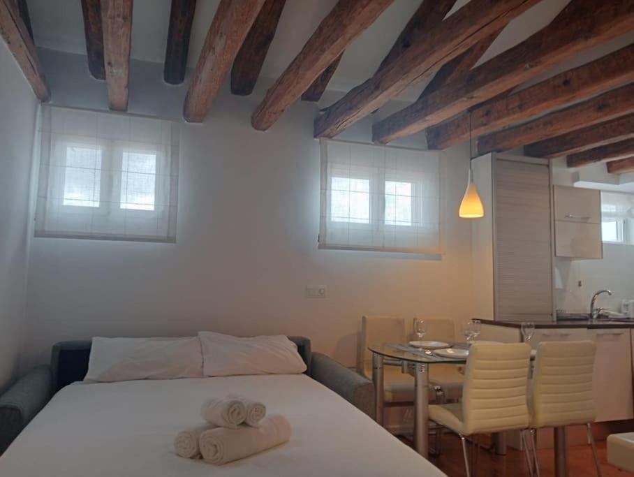 Emblematic Flat In Madrid Central - Arenal Extérieur photo